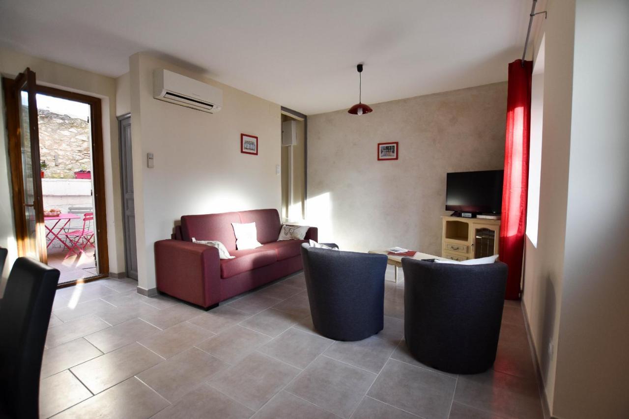 Coulege - Clim - Cour Villa อาร์ลส์ ภายนอก รูปภาพ